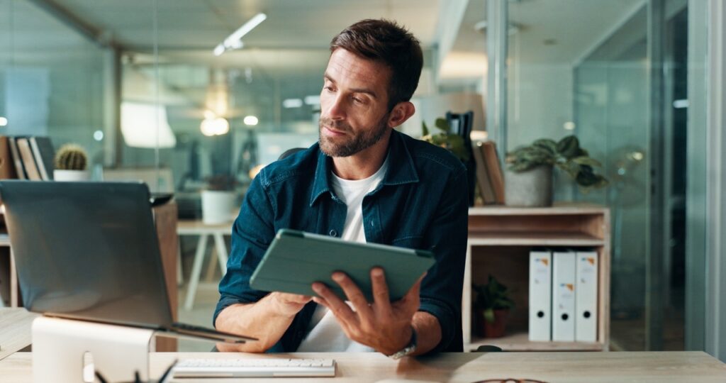 IT administrator executing a zero-downtime cloud fax migration from on-premise fax infrastructure to Faxination cloud fax platform for government agency