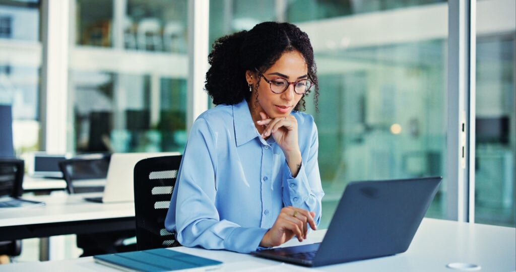 Enterprise IT administrator reviewing Faxination connector health monitoring dashboard showing load balancing and automatic failover status across active fax document workflows